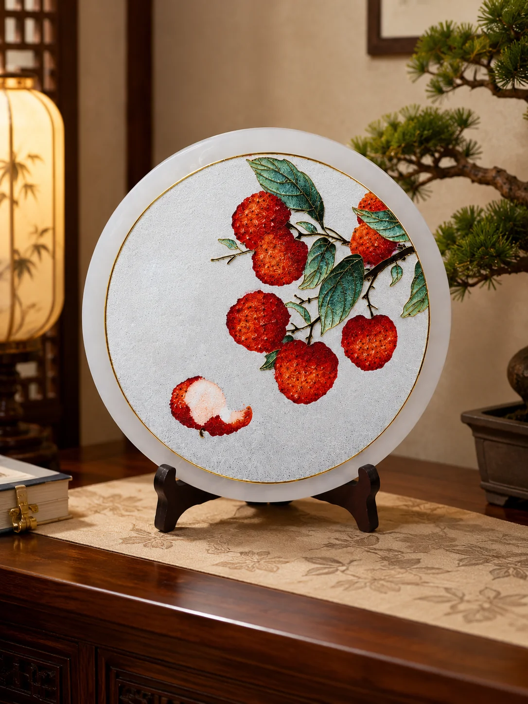 玉荔凝香-20cm-A · 作品细节