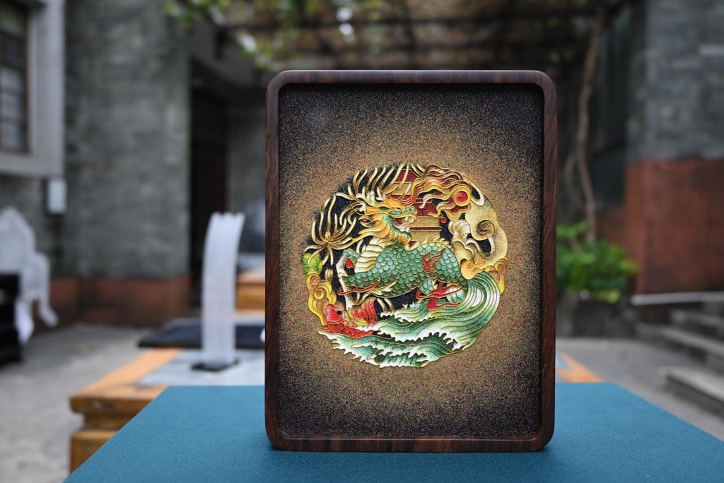 黑檀木摆件.麒麟献瑞